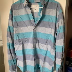 Men’s Casual Button Down